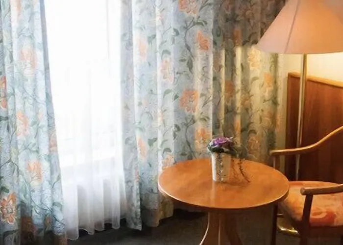 Stadt Steinbach 3* Steinbach im Taunus